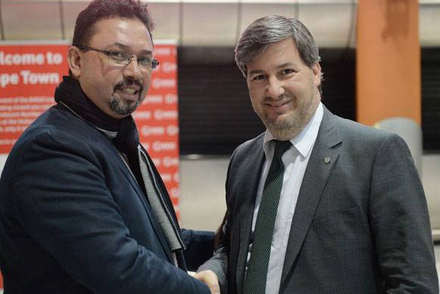 Chega ao aeroporto da Cidade do Cabo