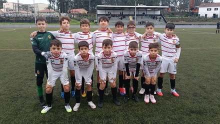 AD Lustosa 2-11 Lousada