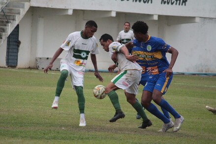 Pinheiros-ES 1-1 GEL