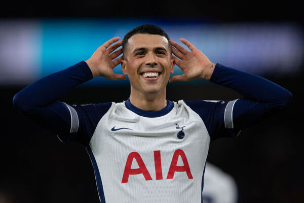 Pedro Porro Tottenham ile Sözleşme Yeniledi